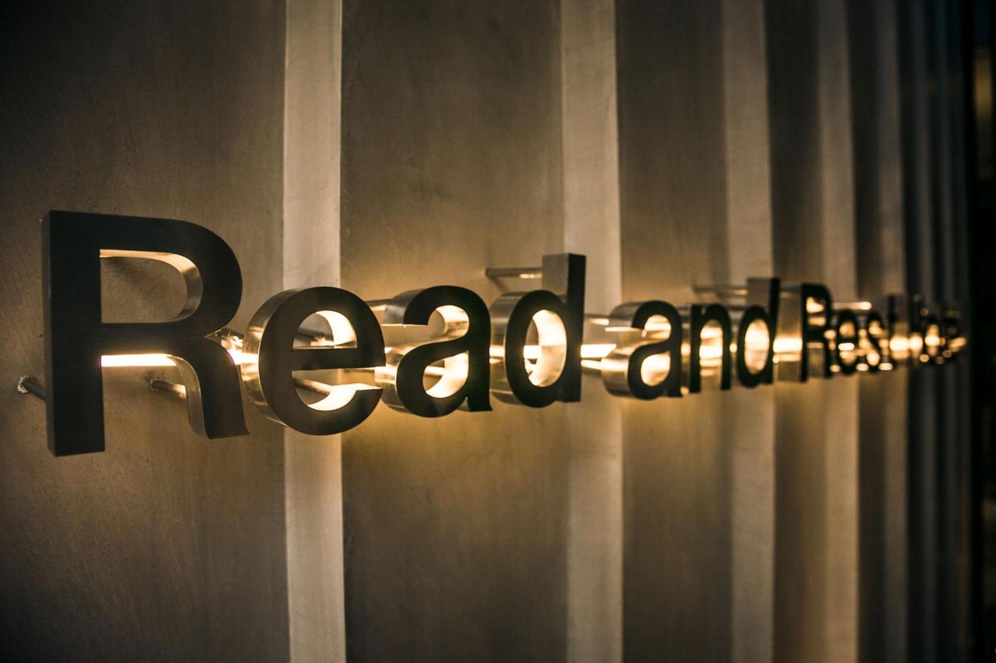 Read And Rest Hotel Beijing Bagian luar foto